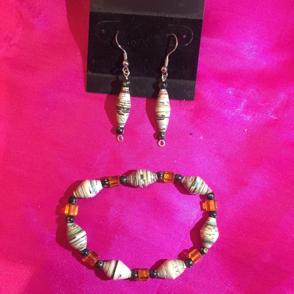 NWOT- Hand Crafted Set🌸Multi Color